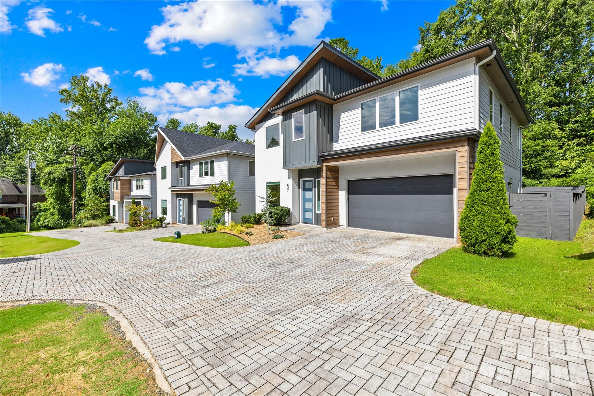 1627 Rama Road — Charlotte