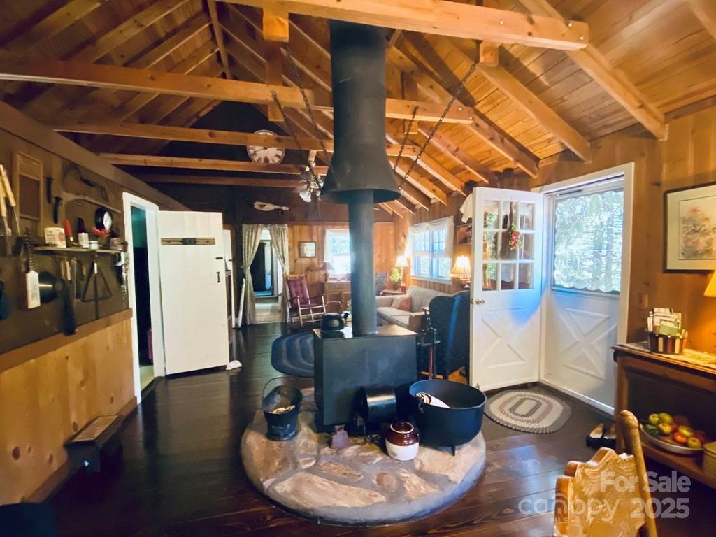 100 Crosspatch Drive — Bryson City