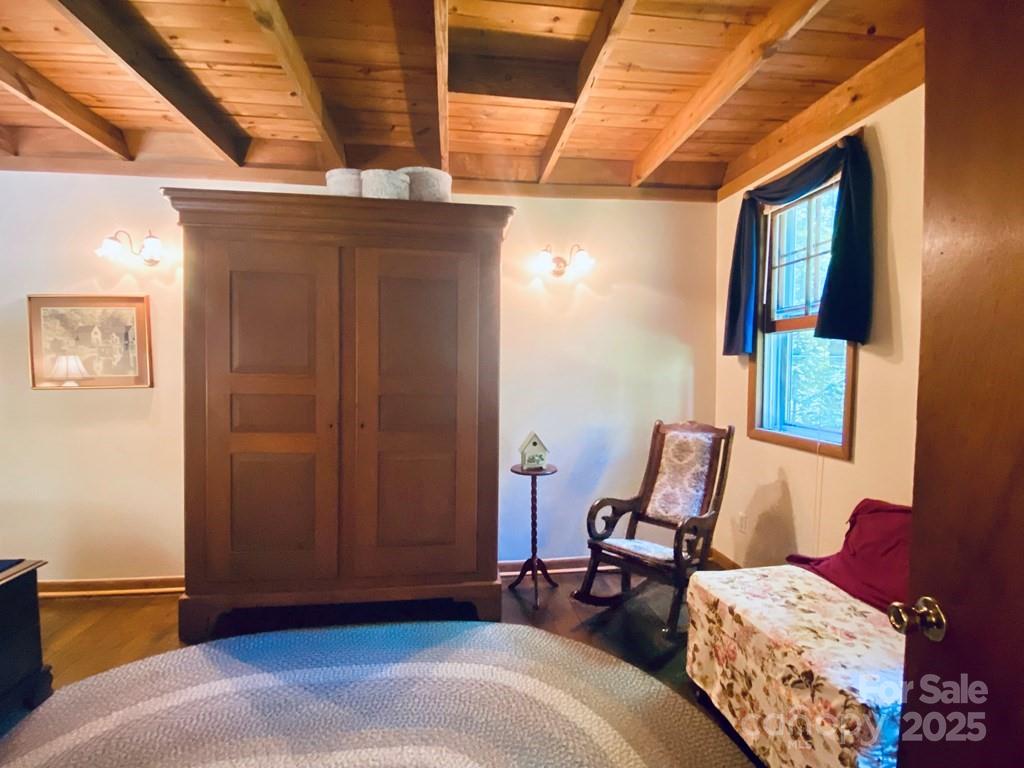 100 Crosspatch Drive — Bryson City