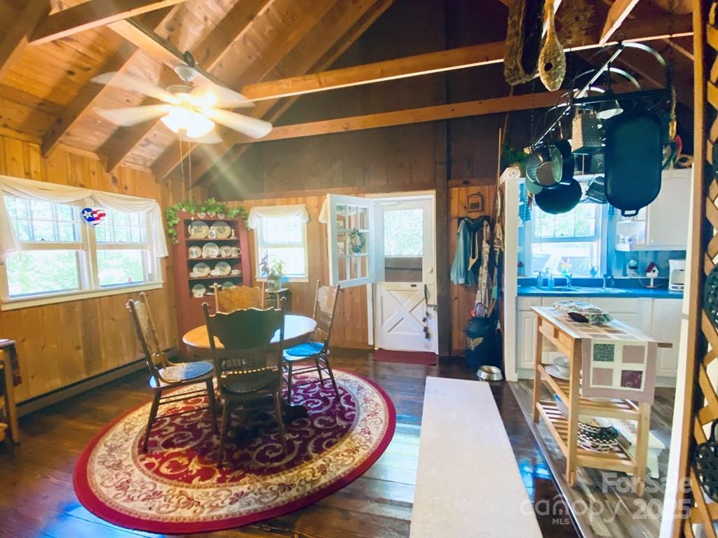 100 Crosspatch Drive — Bryson City