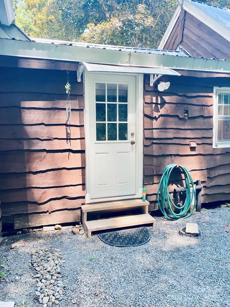 100 Crosspatch Drive — Bryson City