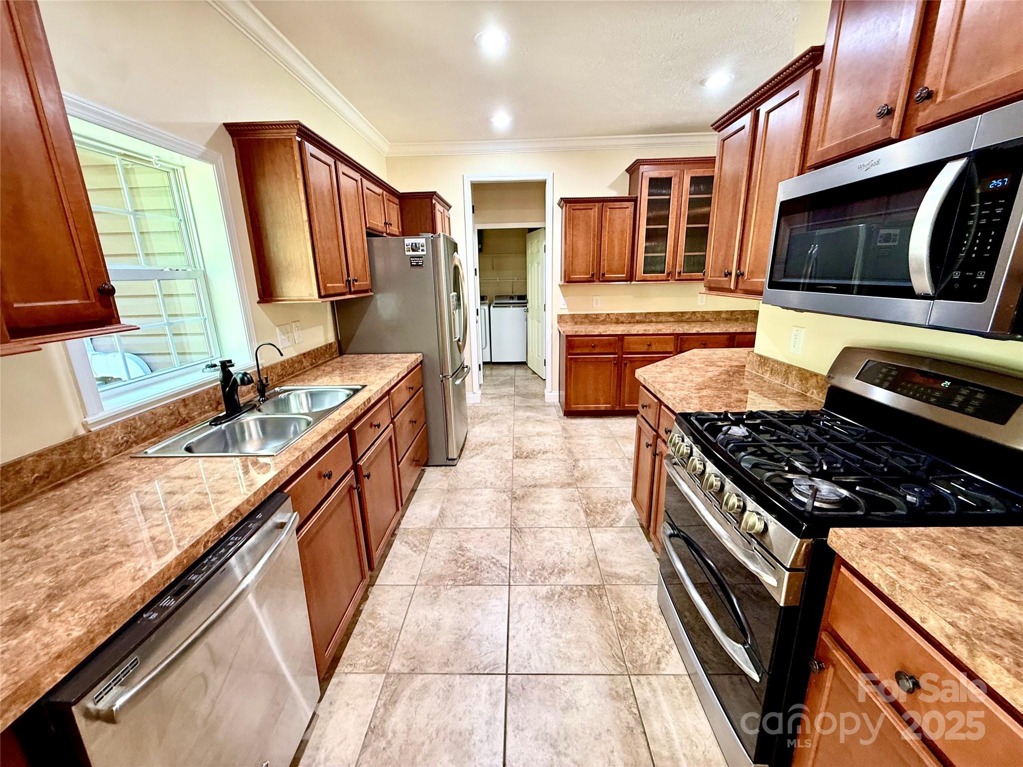 7230 Hideaway Lane — Newland