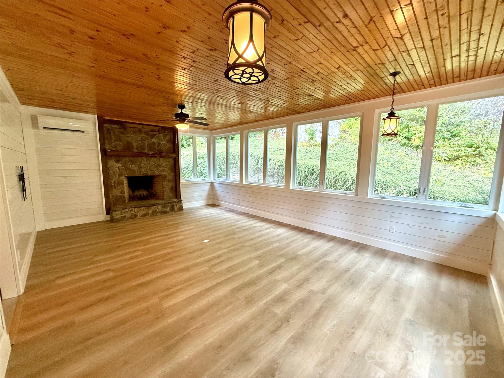 7230 Hideaway Lane — Newland
