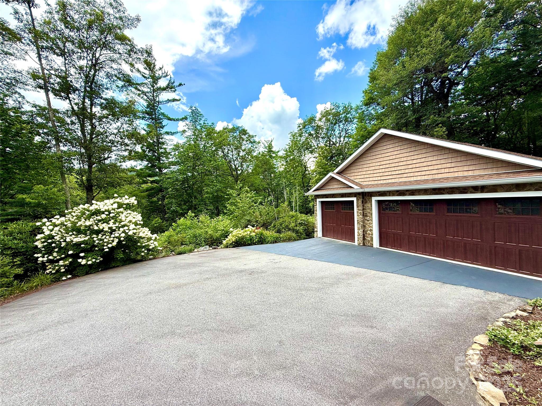 7230 Hideaway Lane — Newland