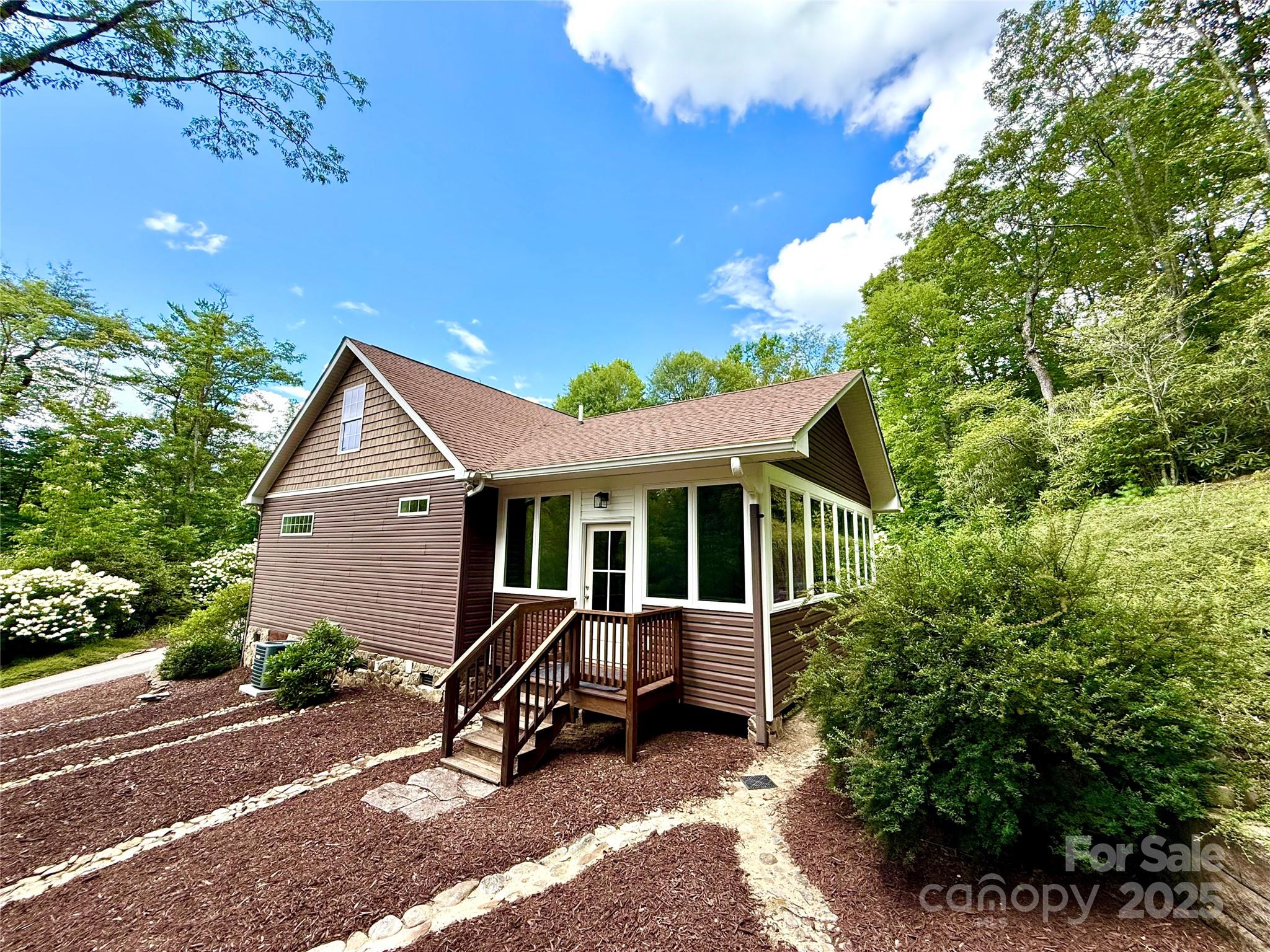 7230 Hideaway Lane — Newland