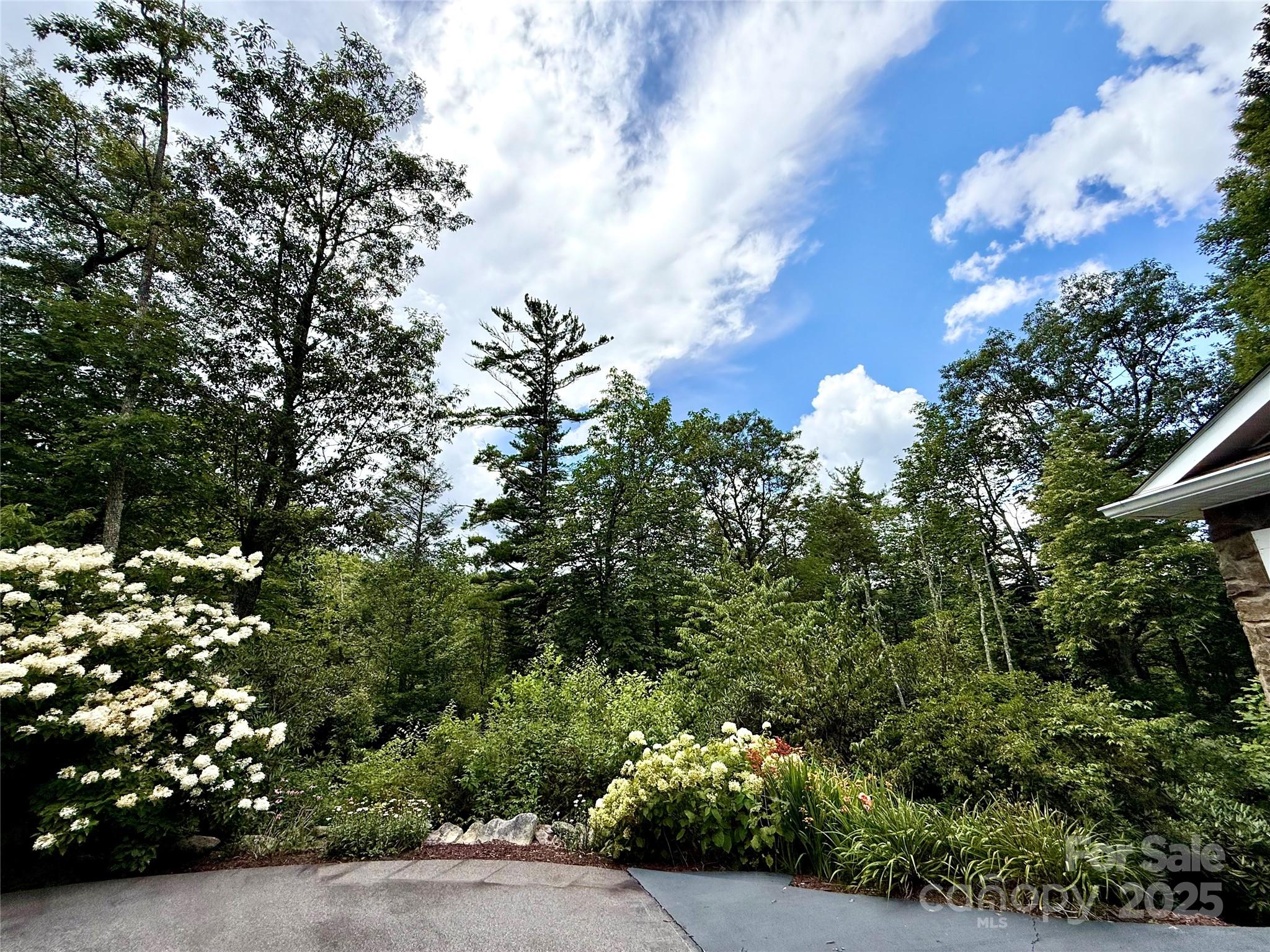7230 Hideaway Lane — Newland