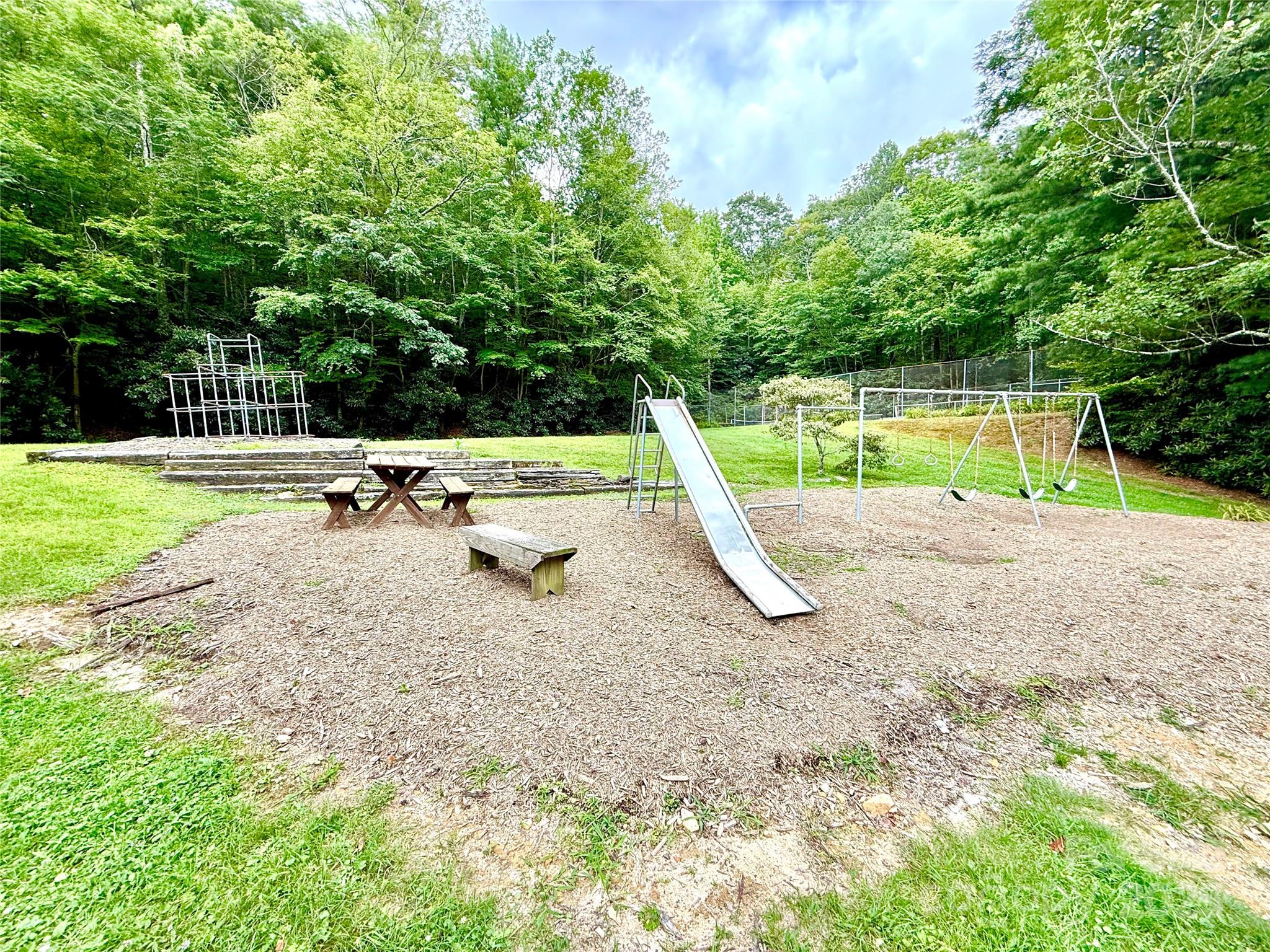 7230 Hideaway Lane — Newland