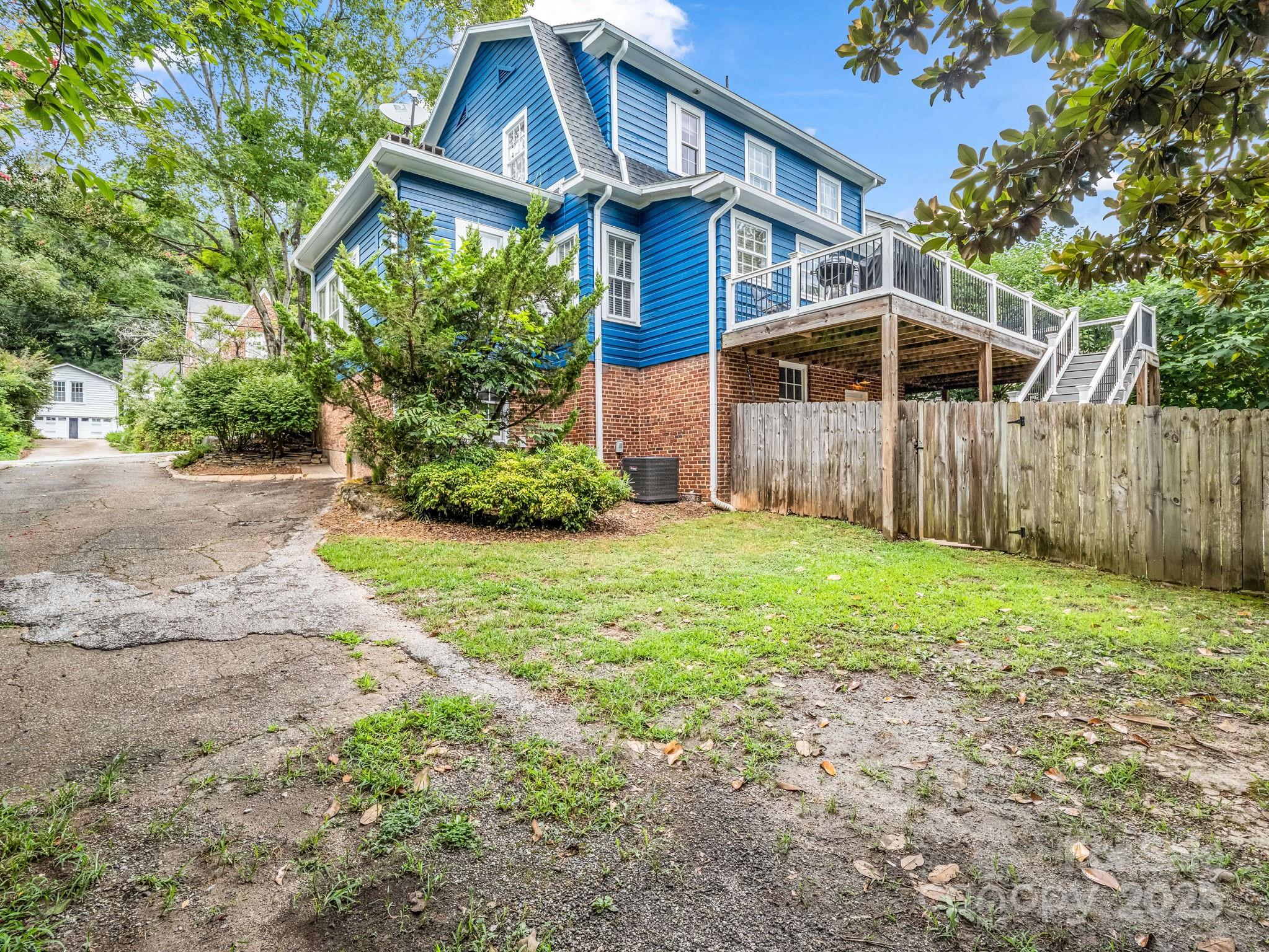 191 W 6th Street — Rutherfordton