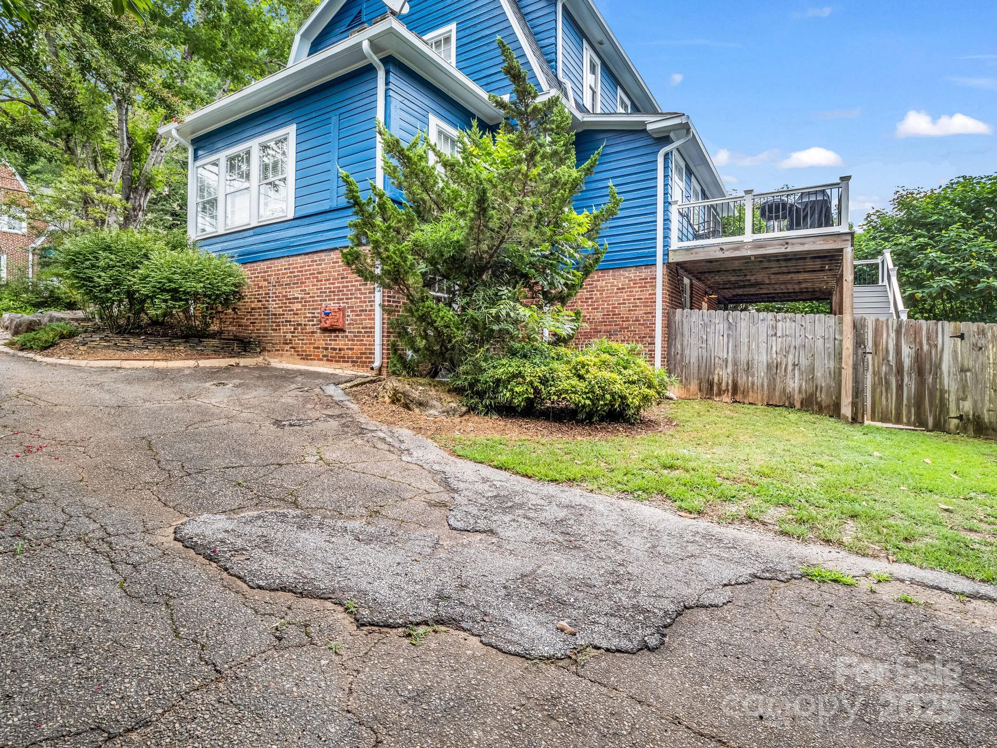 191 W 6th Street — Rutherfordton