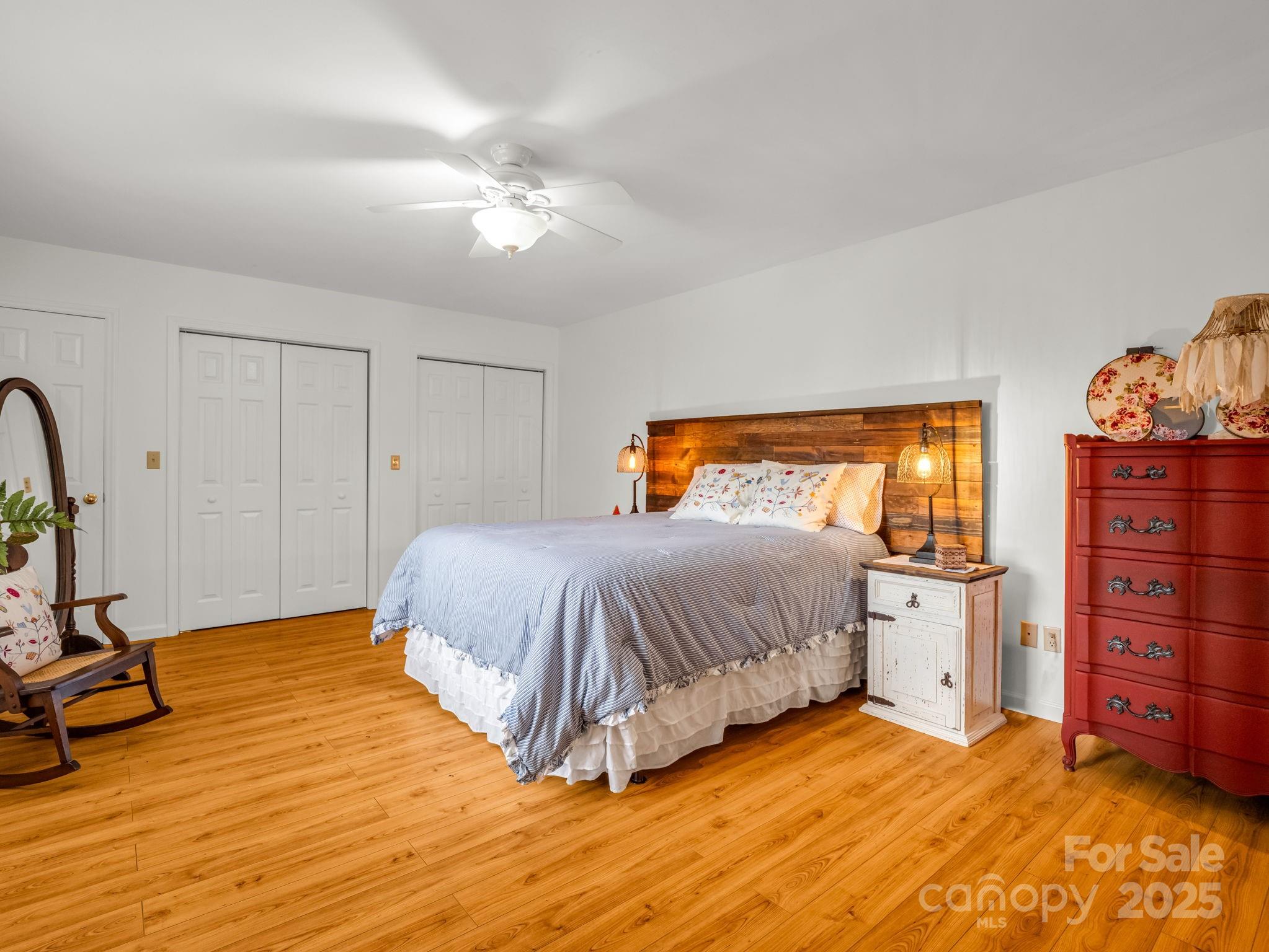 1145 Bearwallow Mountain Road — Hendersonville
