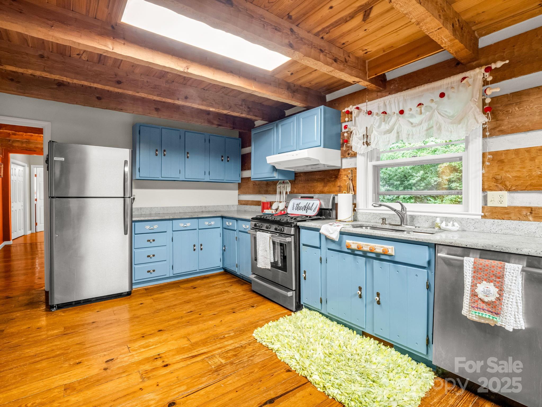 1145 Bearwallow Mountain Road — Hendersonville