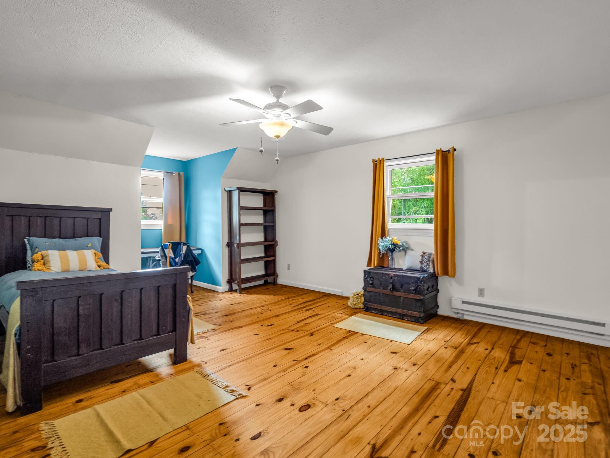 1145 Bearwallow Mountain Road — Hendersonville
