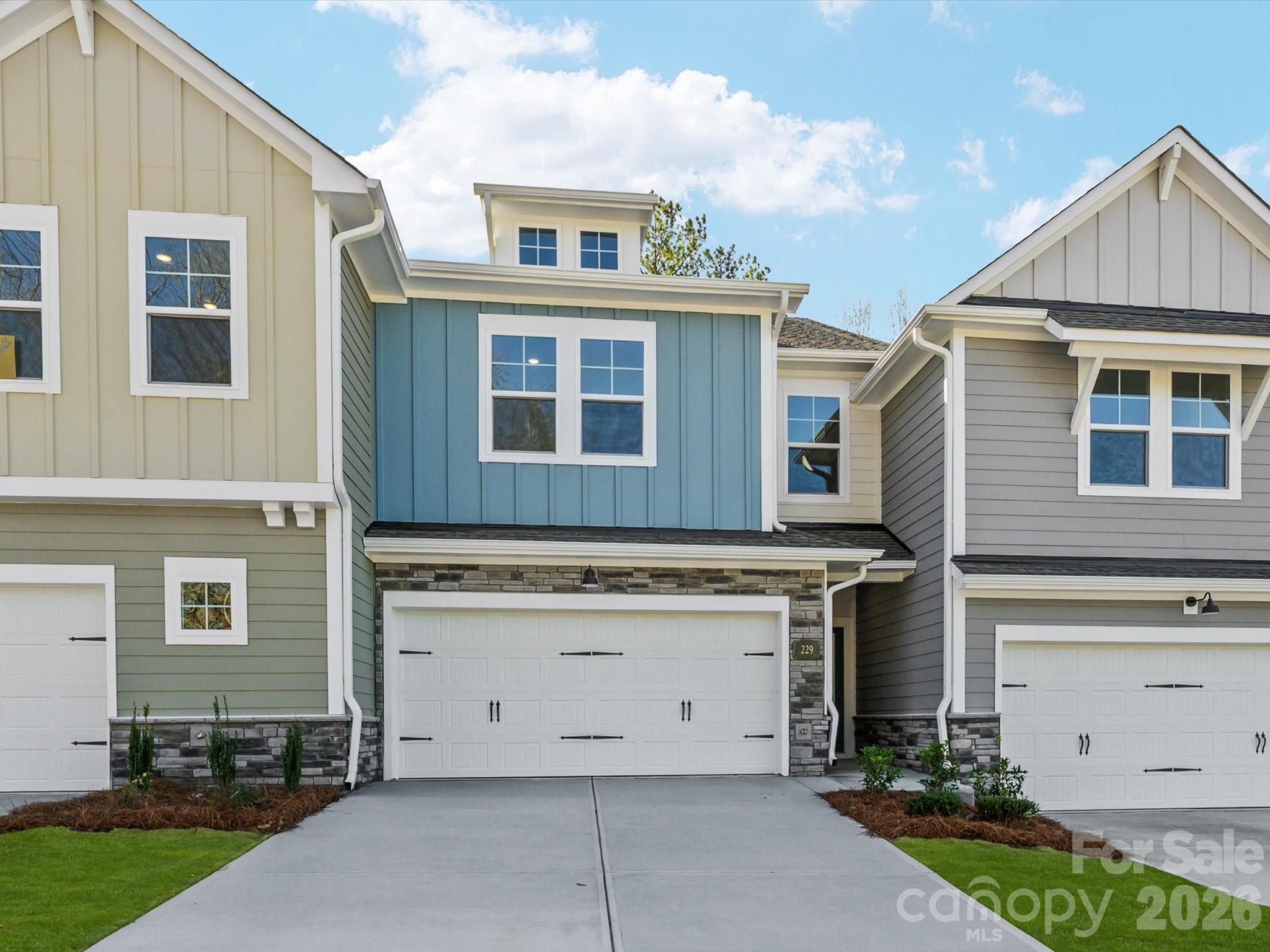 229 Alluvium Lane — Waxhaw