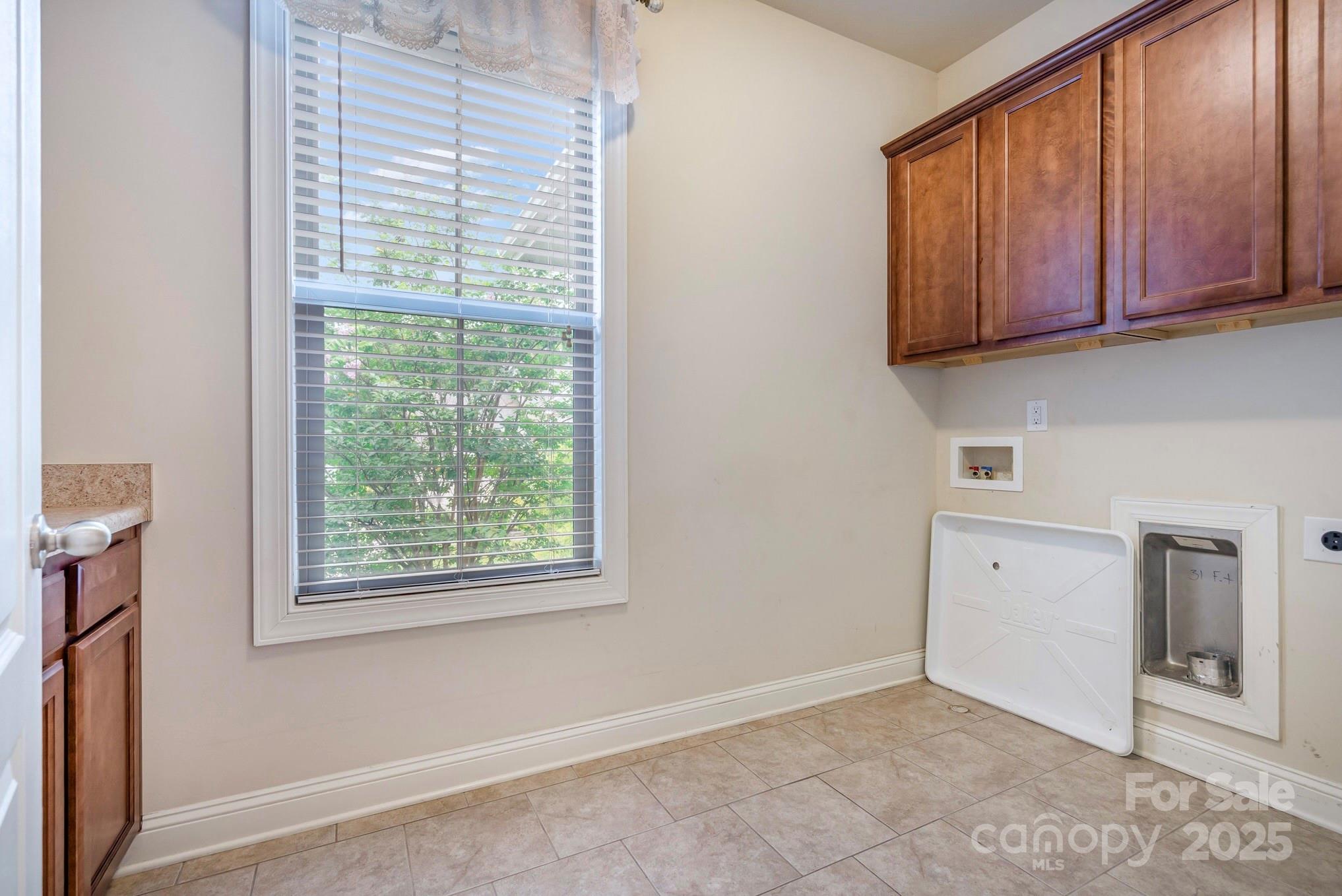 4071 Thames Circle — Fort Mill