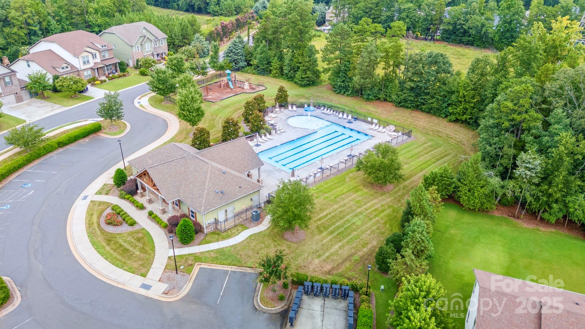 4071 Thames Circle — Fort Mill