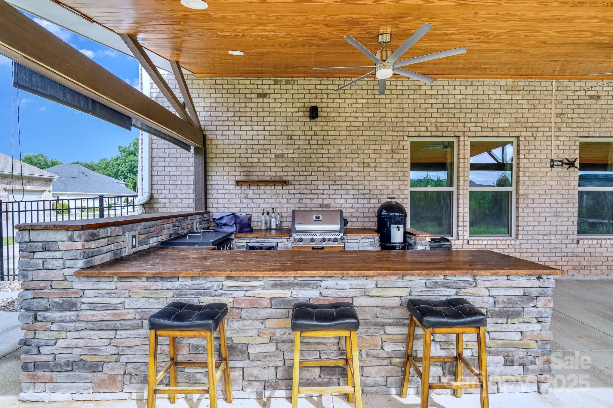 4071 Thames Circle — Fort Mill