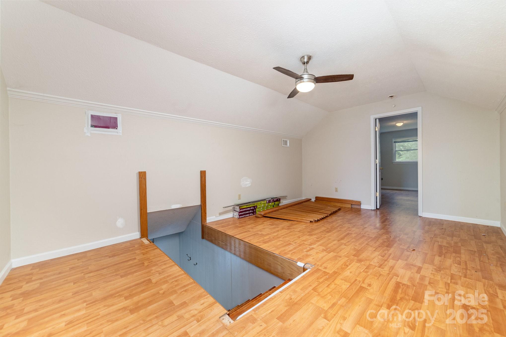1490 Edisons Bright Way — Newton