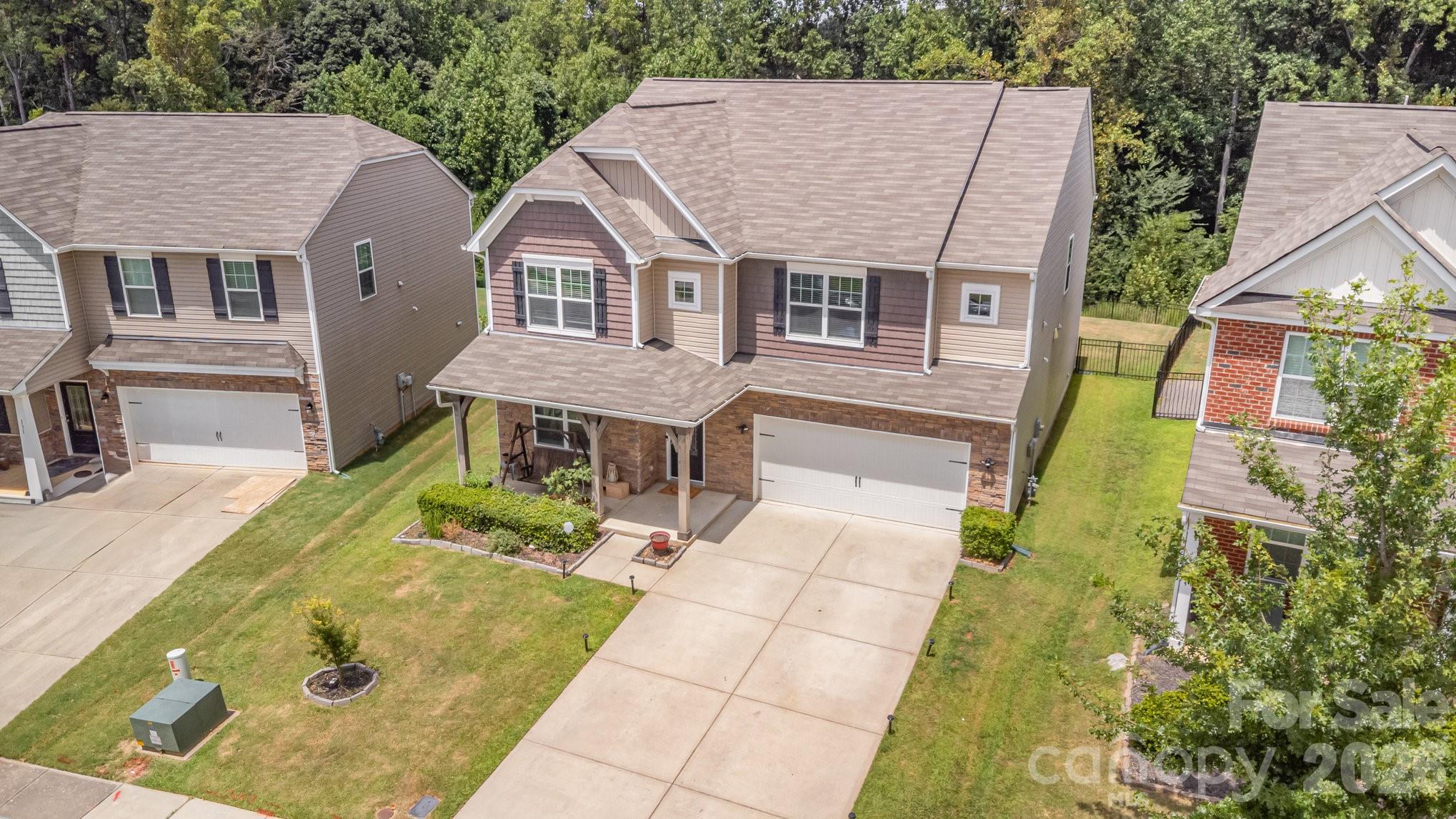 133 Lassen Lane — Mooresville