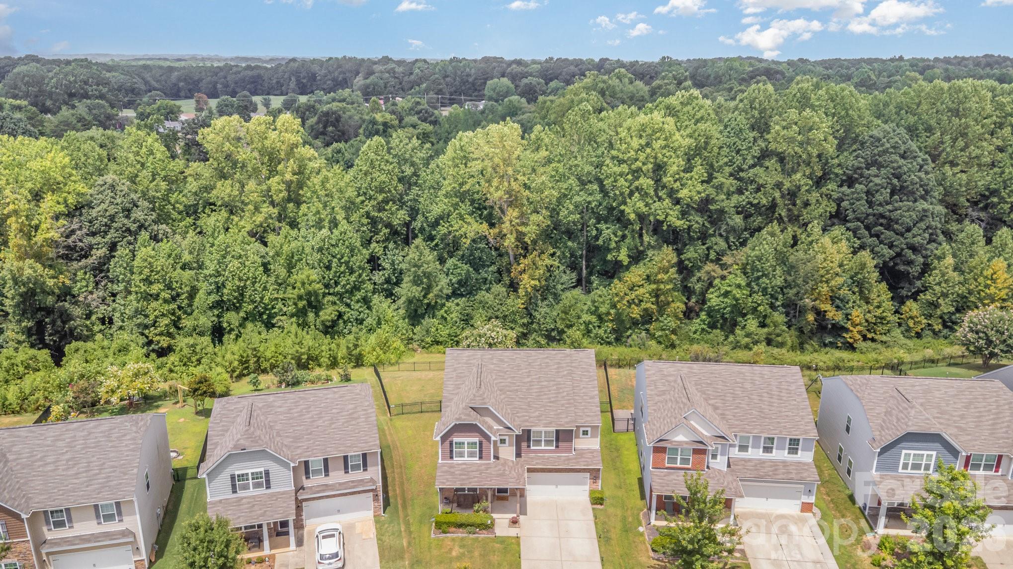 133 Lassen Lane — Mooresville