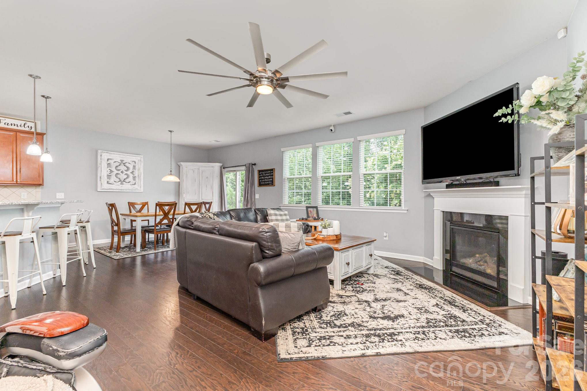 133 Lassen Lane — Mooresville