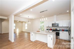 115 W Lacy Street — Chester
