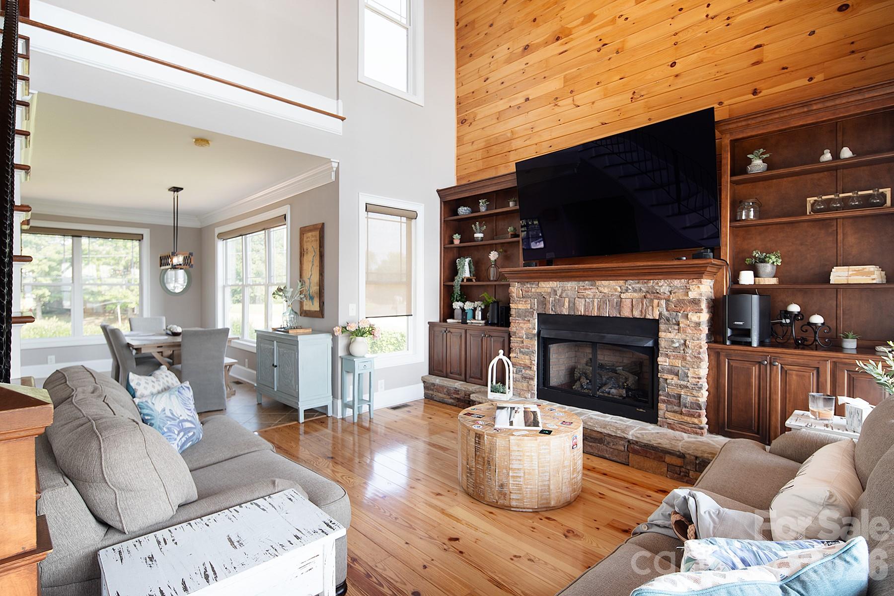 49412 Wood Land Drive — Norwood