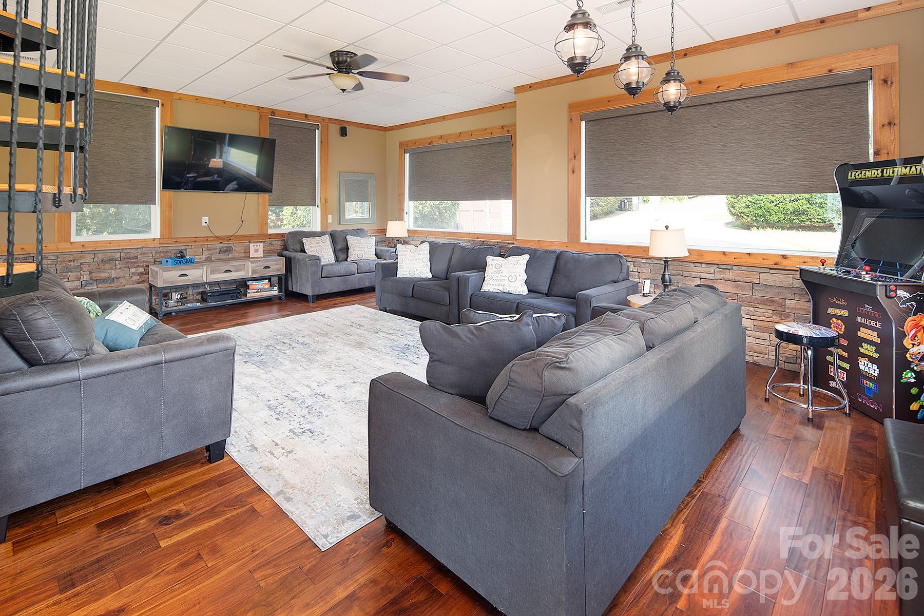 49412 Wood Land Drive — Norwood