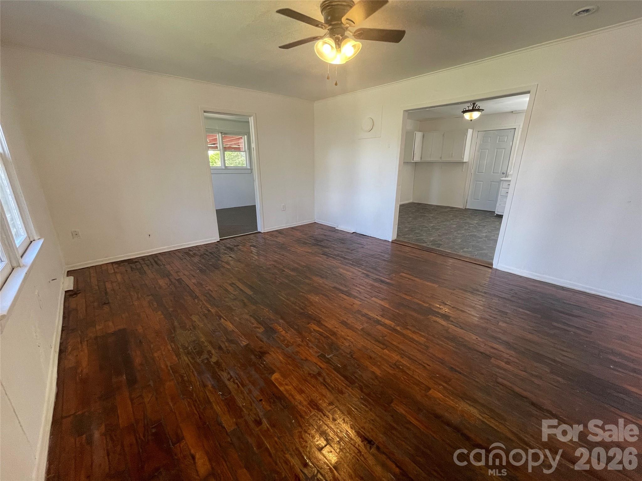 51 Robinson Street — Waynesville