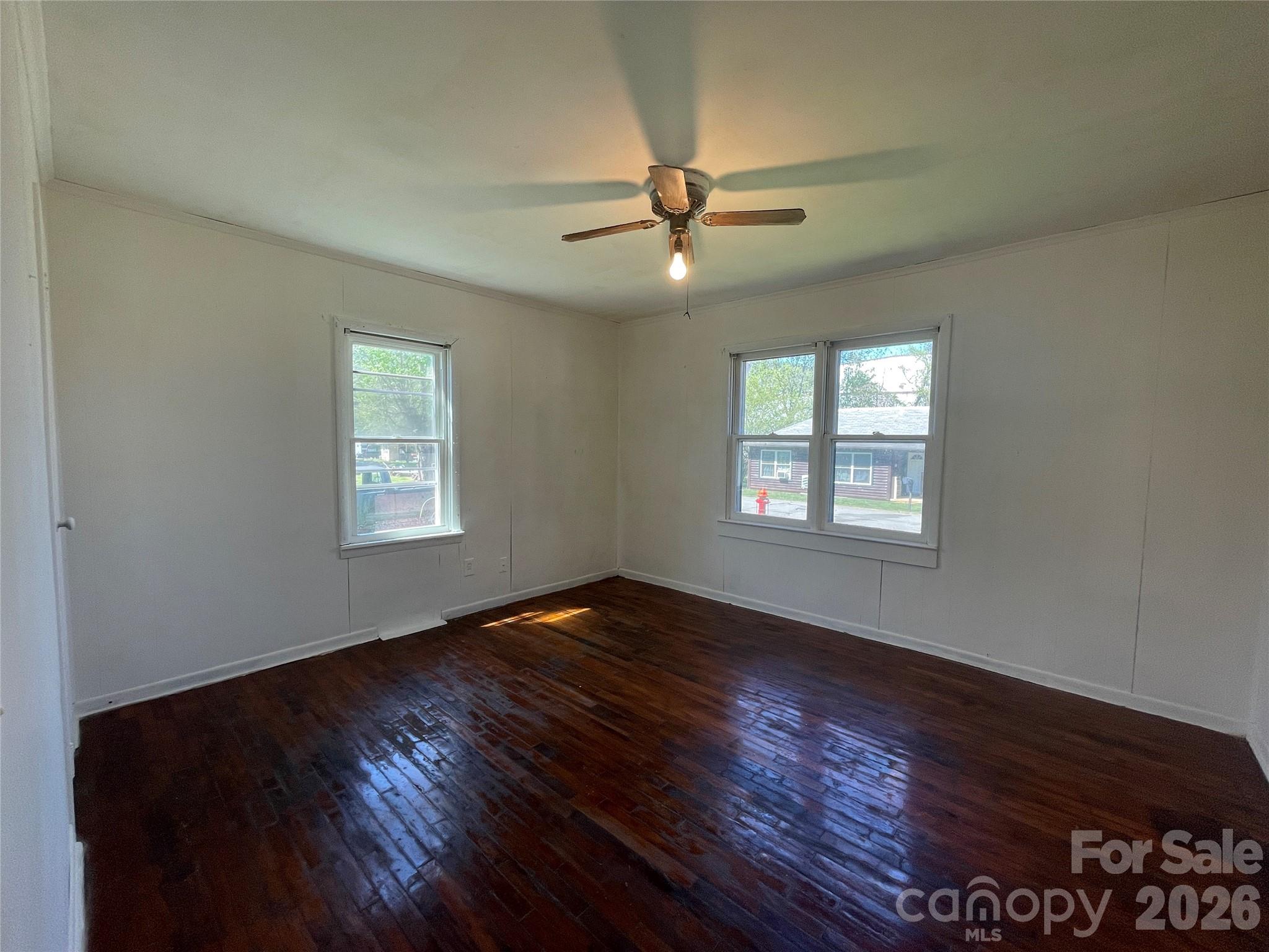 51 Robinson Street — Waynesville