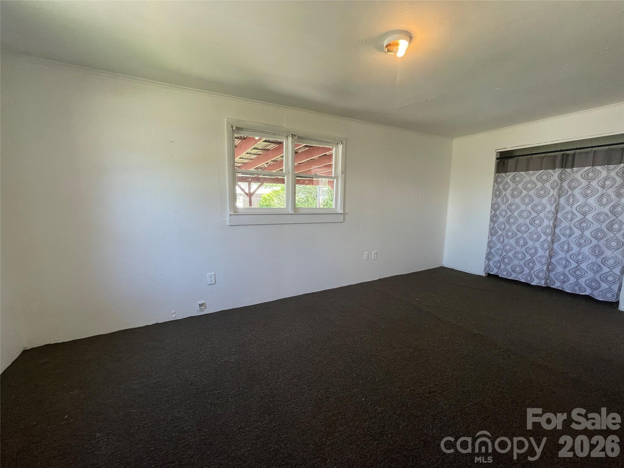 51 Robinson Street — Waynesville