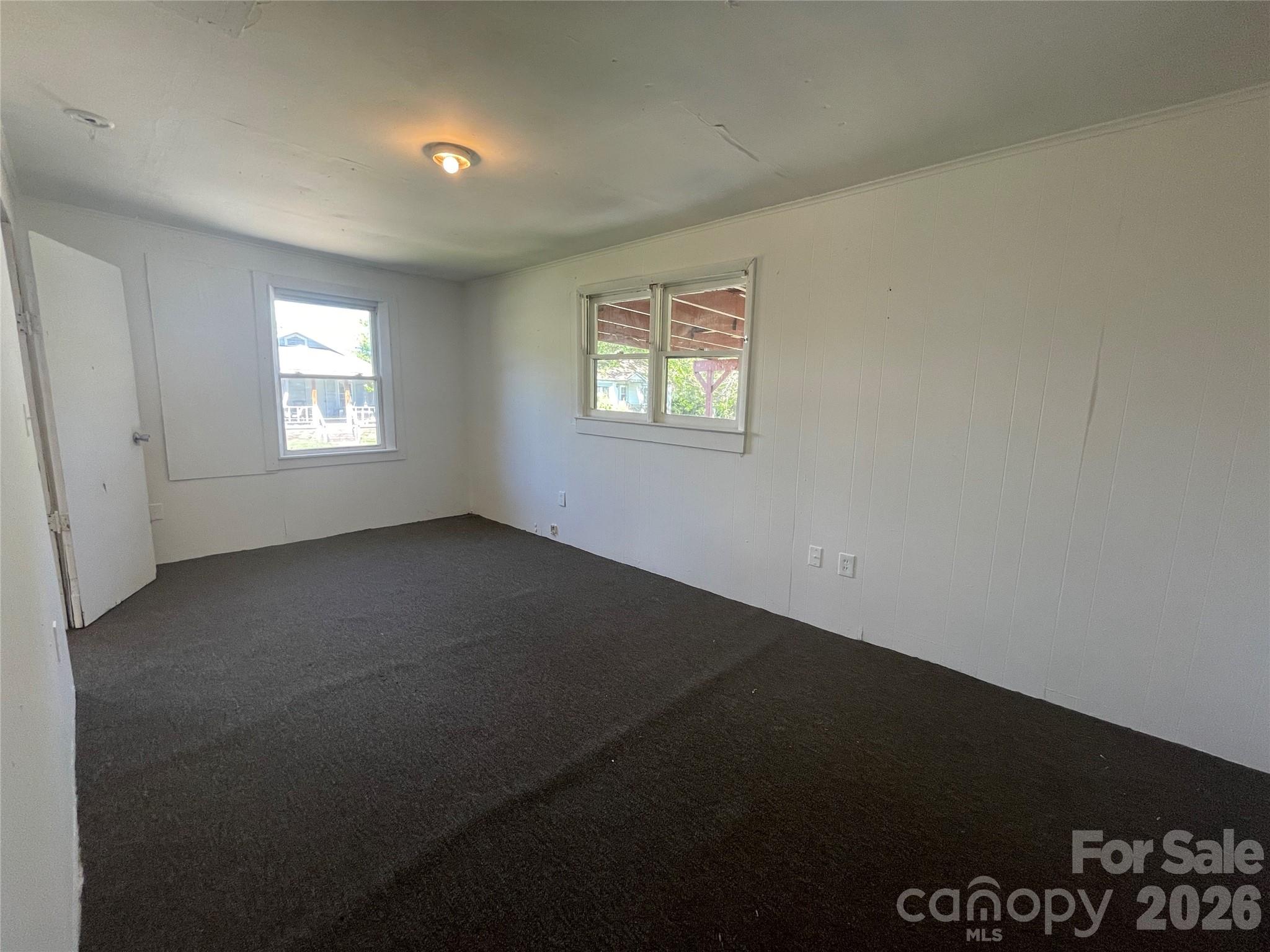 51 Robinson Street — Waynesville