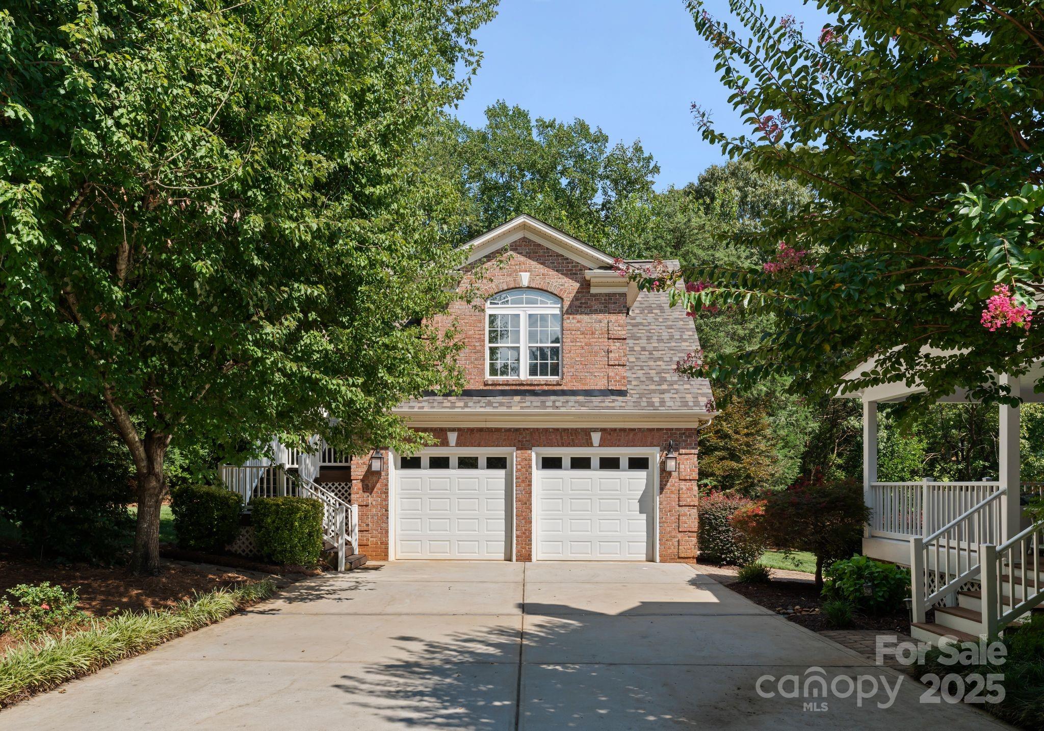 239 Kimberly Road — Davidson