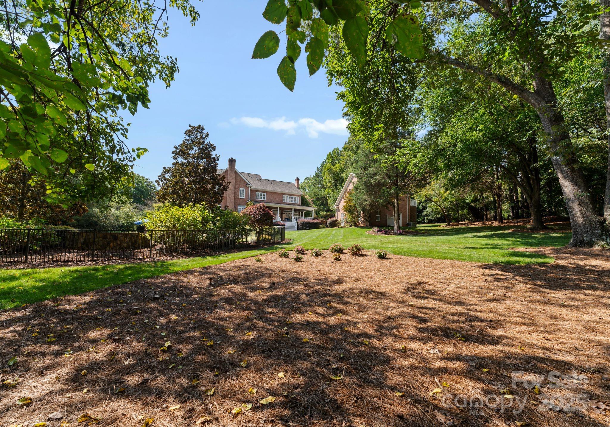239 Kimberly Road — Davidson