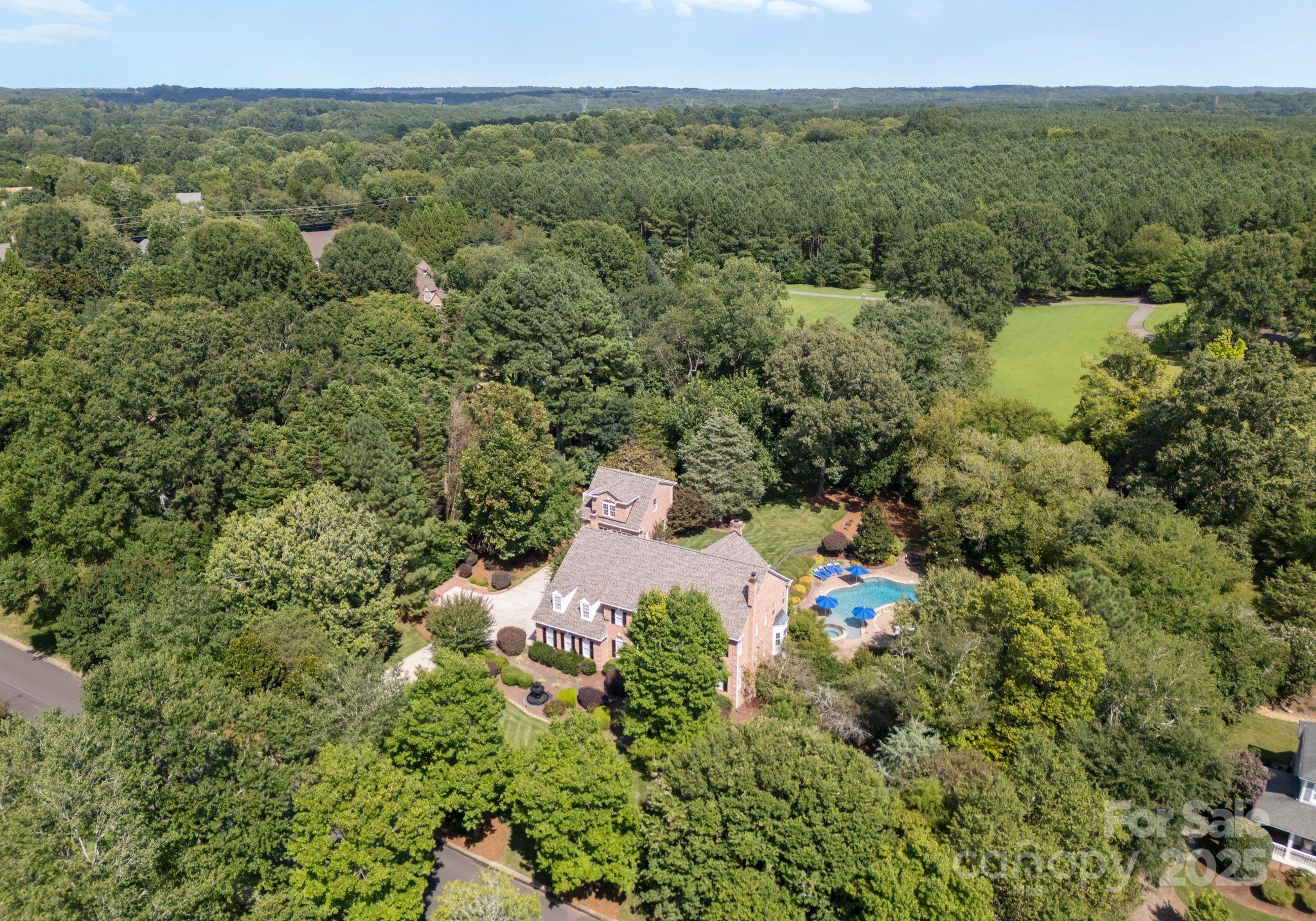 239 Kimberly Road — Davidson