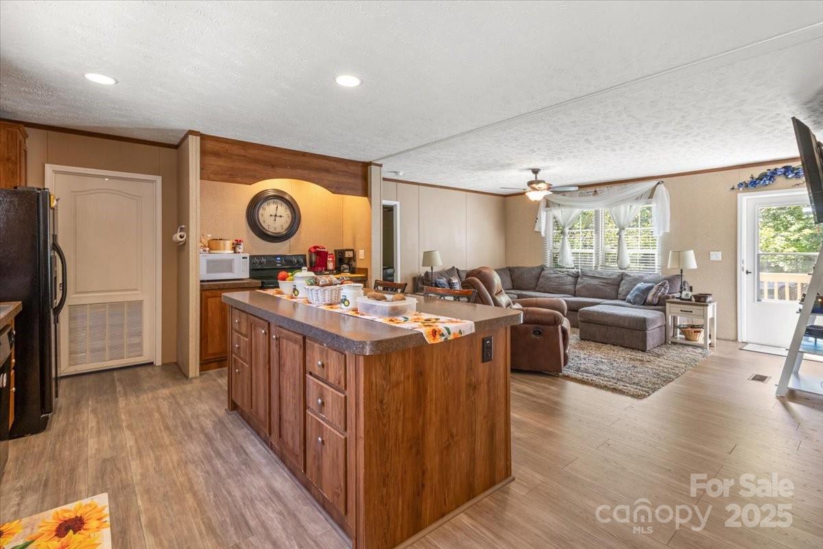 132 Bailey Mountain Road — Mars Hill