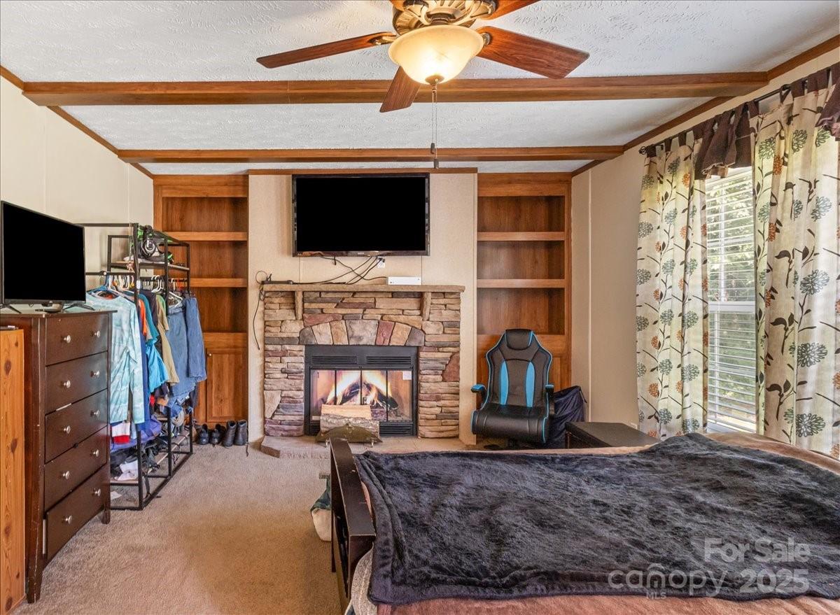 132 Bailey Mountain Road — Mars Hill