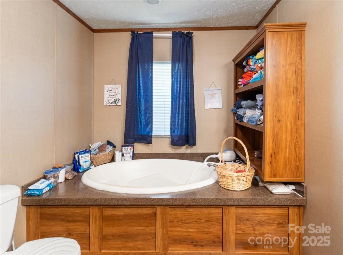 132 Bailey Mountain Road — Mars Hill