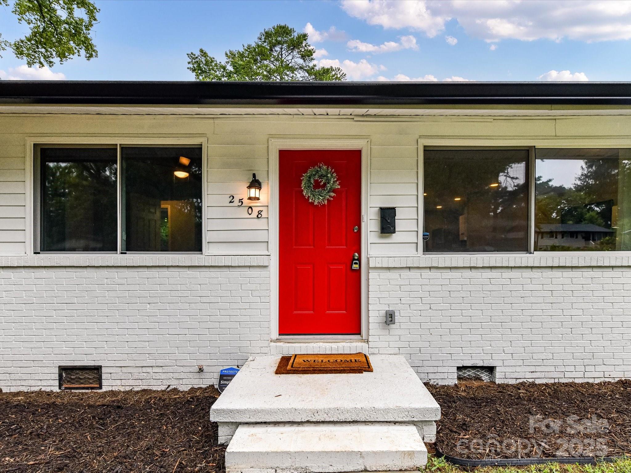 2508 Carrington Court — Charlotte