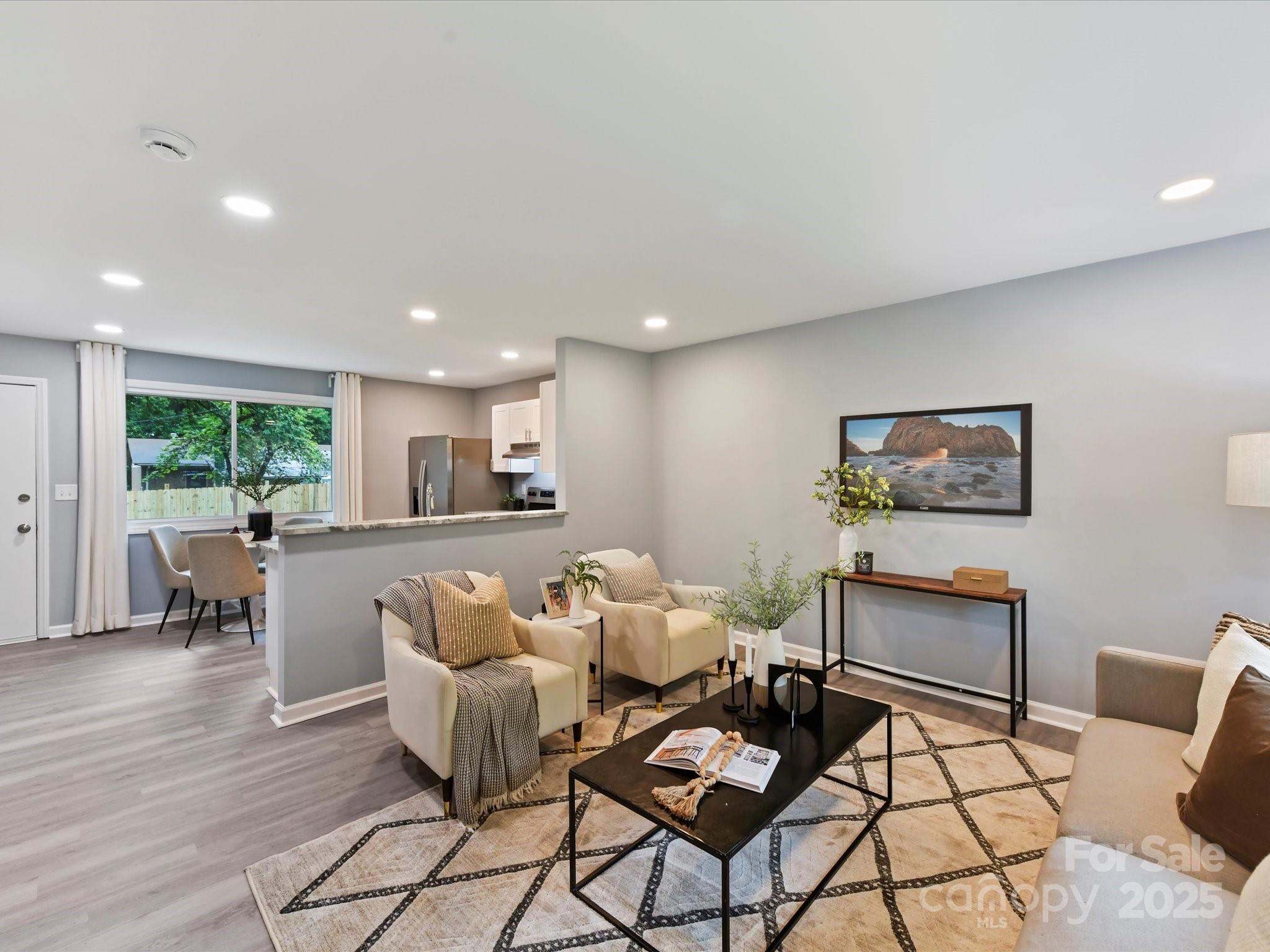 2508 Carrington Court — Charlotte