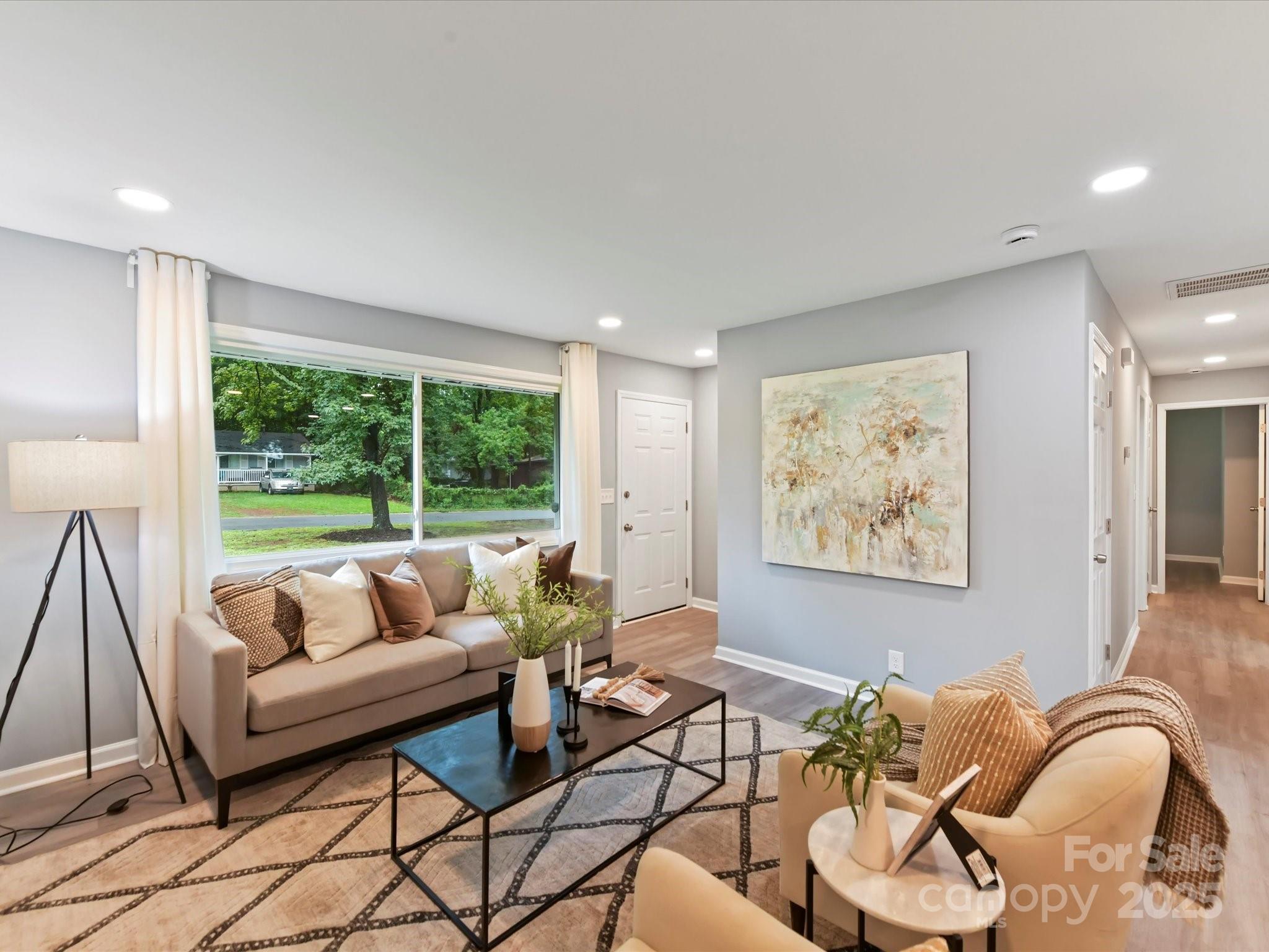 2508 Carrington Court — Charlotte