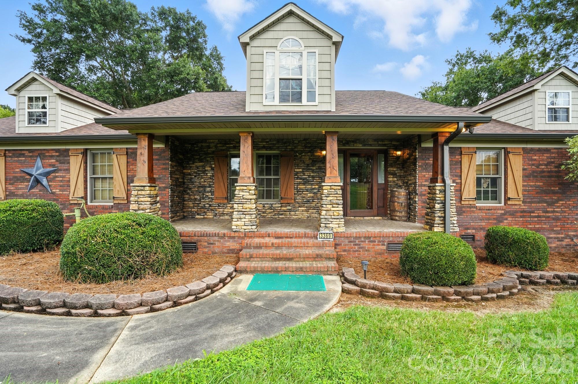 3369 Roberta Road — Concord