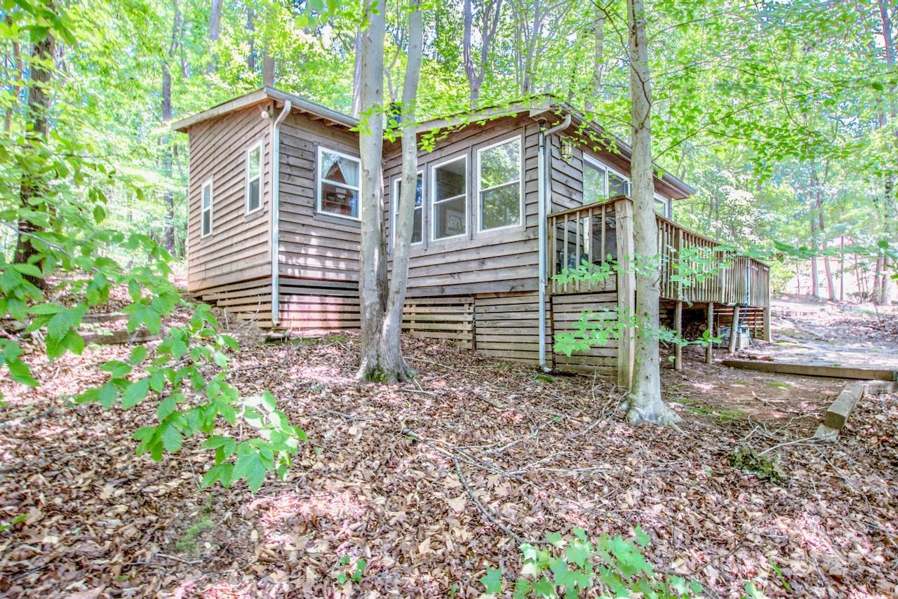 127 Melrose Lane — Mooresville