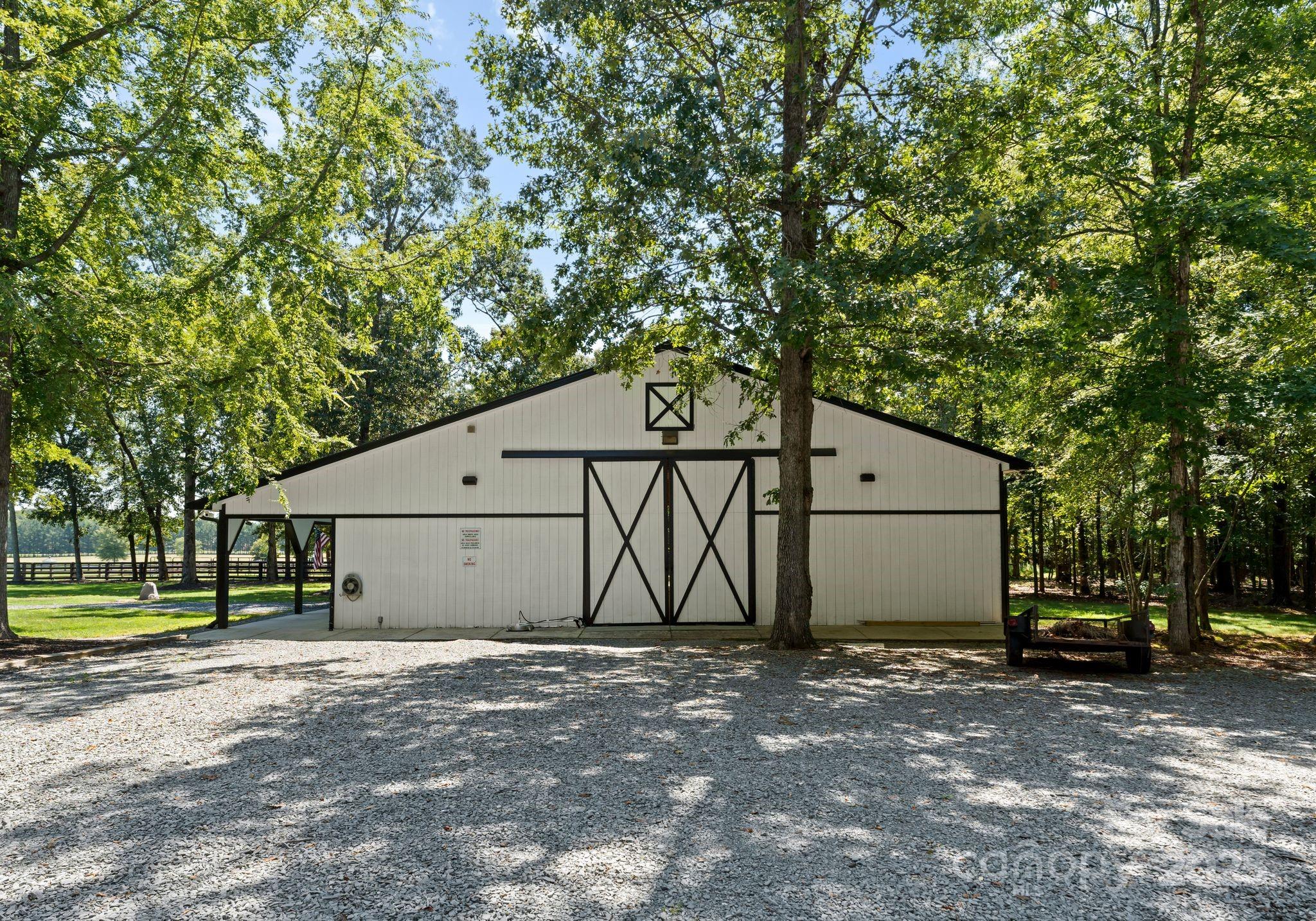 315 Brief Road W — Indian Trail