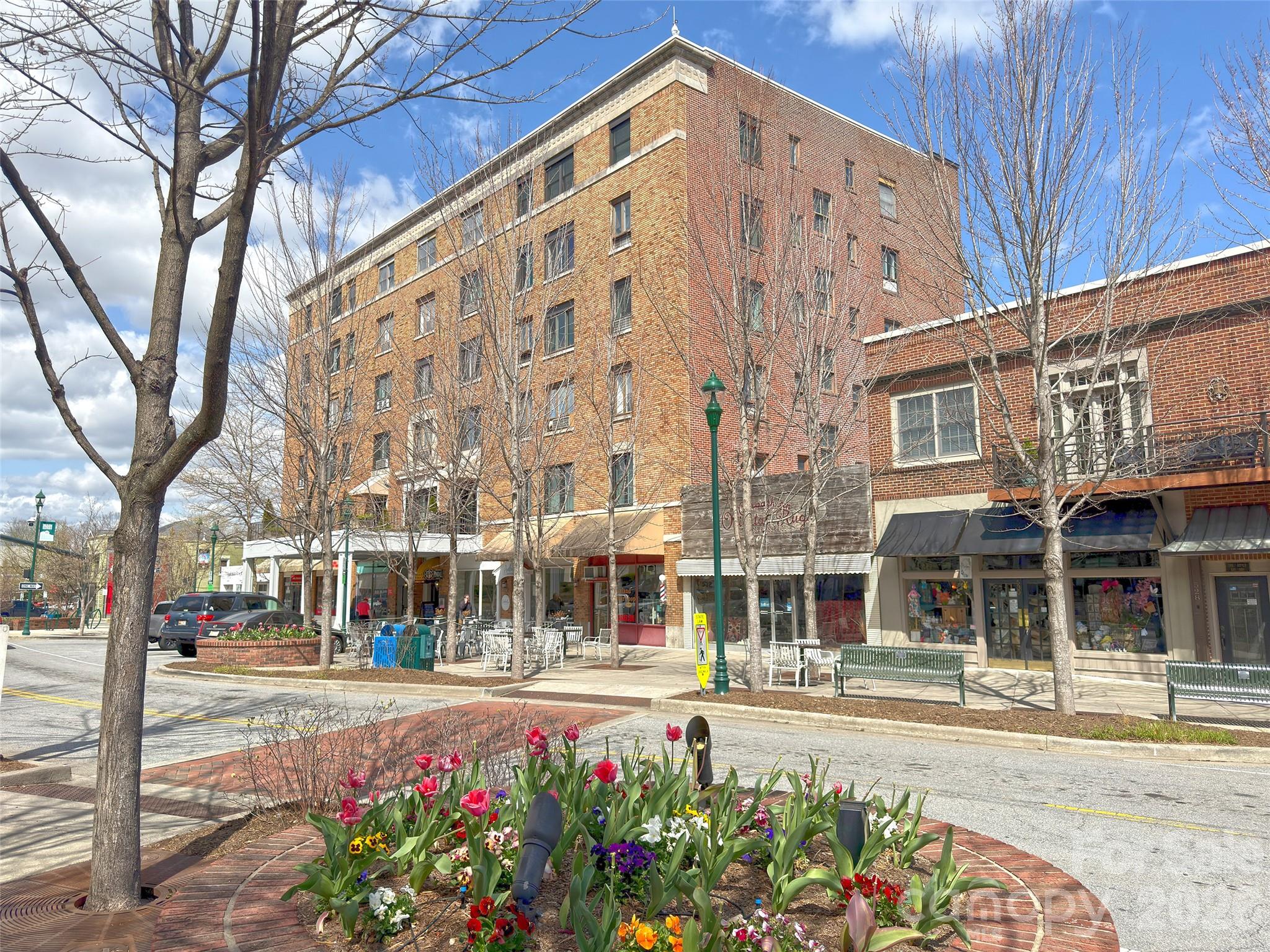 538 N Main Street #305-#308 — Hendersonville