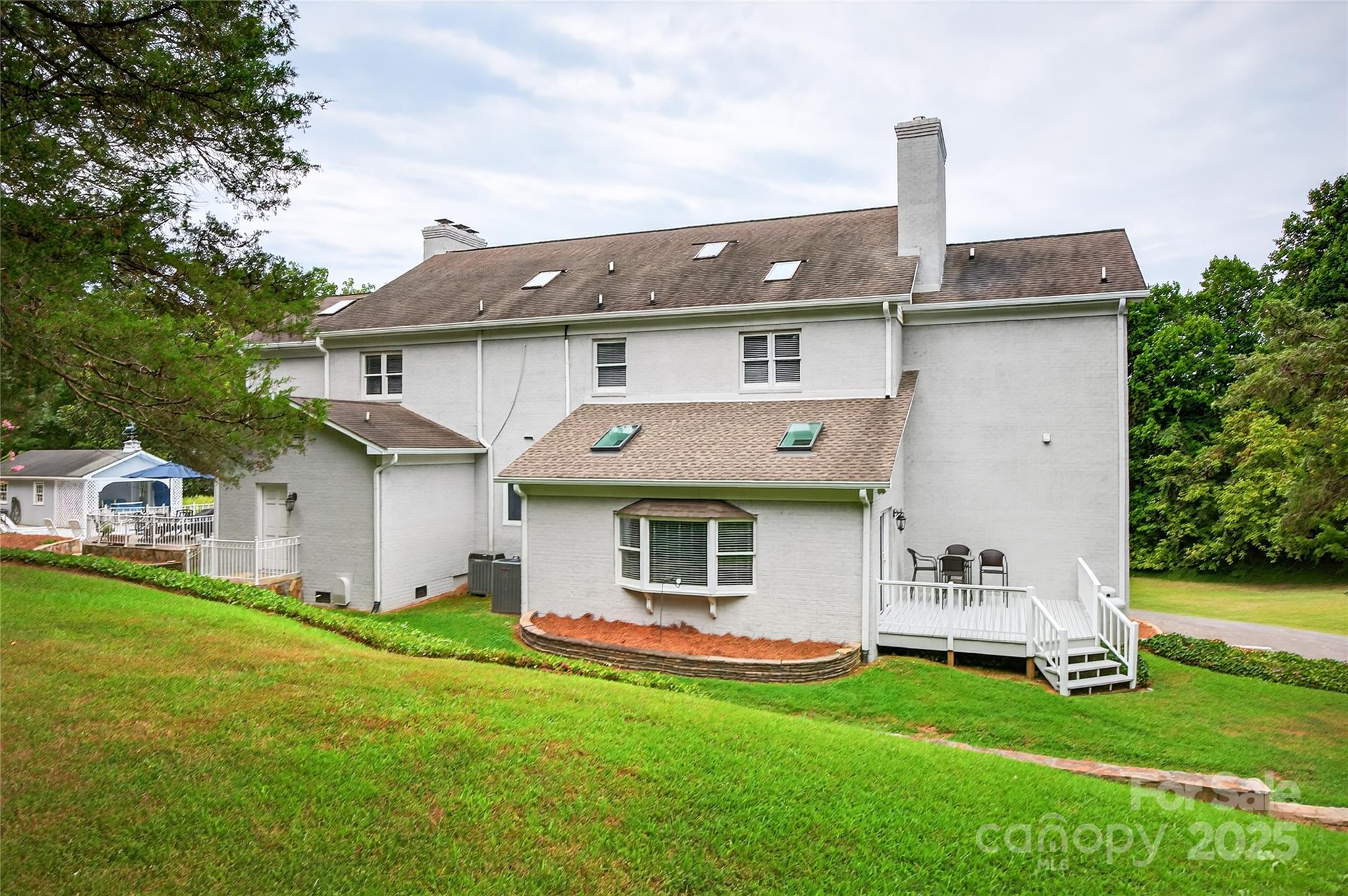 4141 Shattalon Drive — Winston Salem
