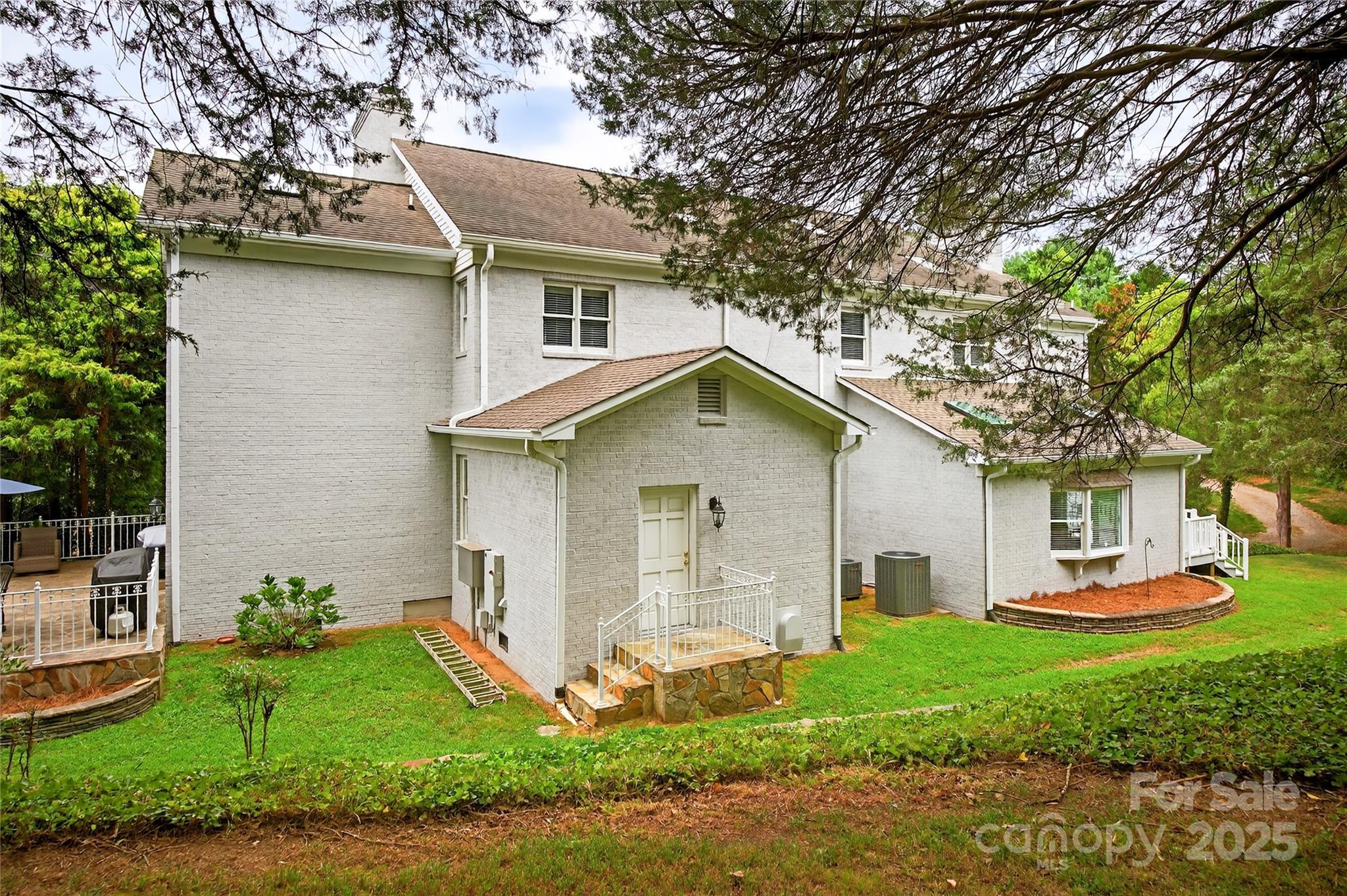 4141 Shattalon Drive — Winston Salem