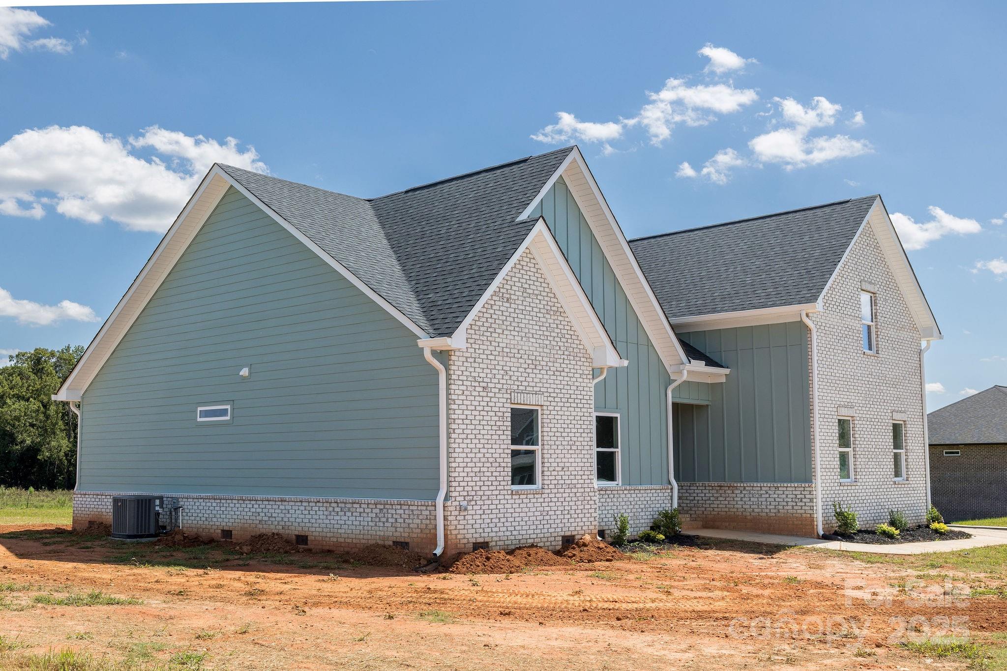 507 New Salem Road — Statesville