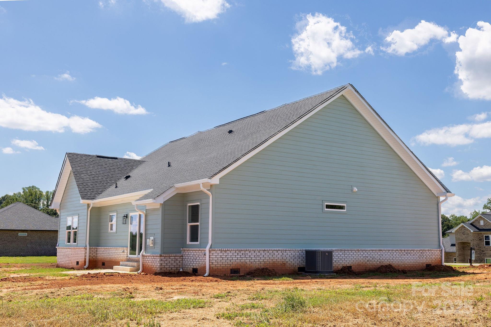 507 New Salem Road — Statesville