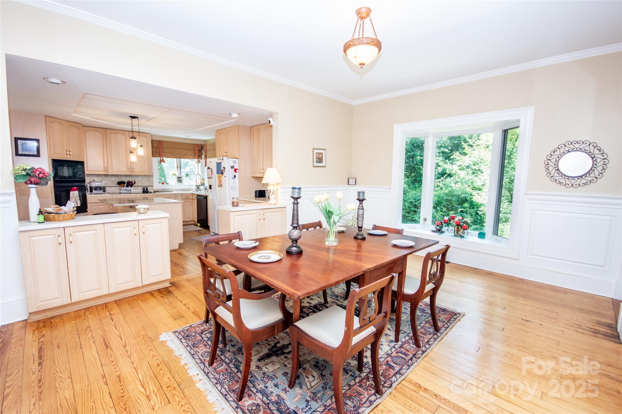 10245 Cool Springs Road — Woodleaf