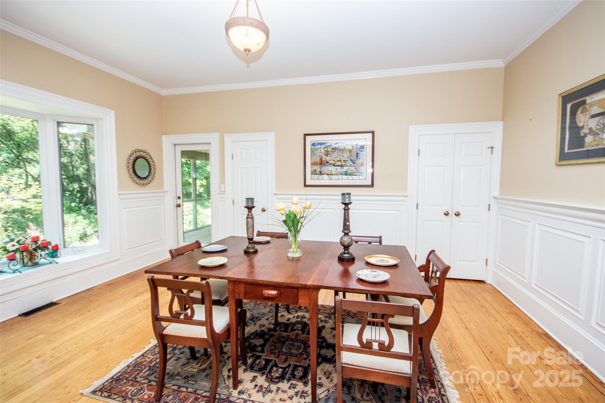 10245 Cool Springs Road — Woodleaf